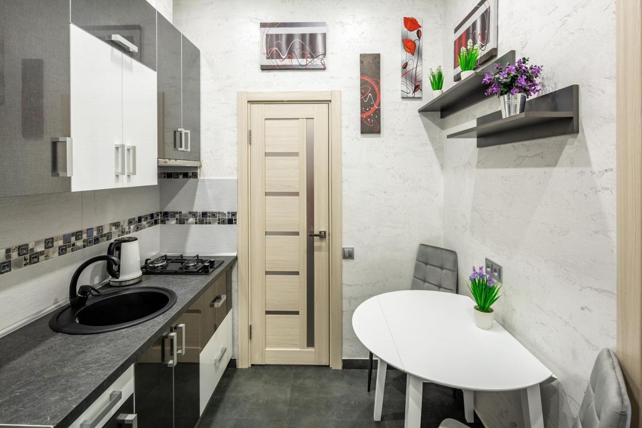 Apartment On Lesya Ukrainka 利沃夫 外观 照片
