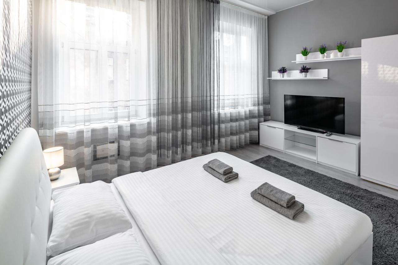 Apartment On Lesya Ukrainka 利沃夫 外观 照片